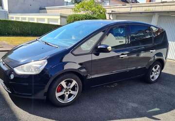 Ford S-Max 157.221 km 3.290 &euro; Bochum 44869