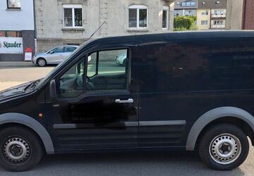 Ford Tourneo Connect 245.046 km 2.300 &euro; Essen 45326