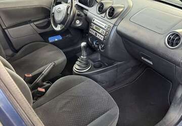 Ford Fiesta 170.000 km 1.550 &euro; Bochum, Stadt 44791