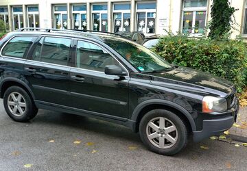 Volvo XC90 300.000 km 4.900 &euro; Gelsenkirchen 45886