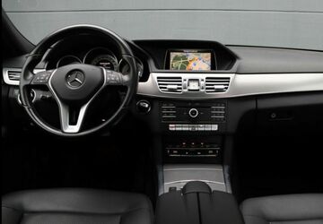 Mercedes-Benz E 200 109.000 km 12.999 &euro; Castrop-Rauxel 44575