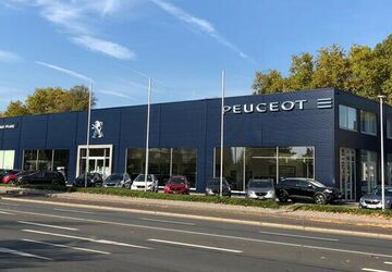 Peugeot 208 28.570 km 20.885 &euro; Herne 44625