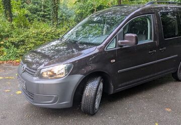 VW Caddy 119.500 km 7.400 &euro; Lünen 44534