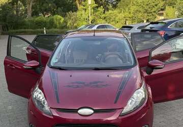 Ford Fiesta 198.000 km 2.800 &euro; Dortmund, Stadt 44145