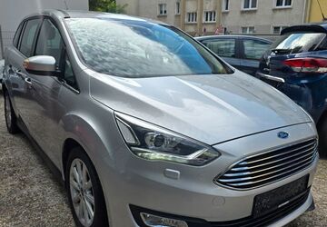 Ford Grand C-Max 99.000 km 9.800 &euro; Essen 45144