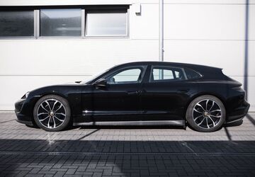 Porsche Taycan 41.500 km 69.900 &euro; Holzwickede 59439