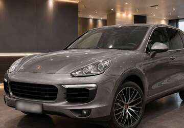 Porsche Cayenne 179.900 km 22.600 &euro; Essen 45279