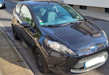 Ford Fiesta 90.232 km 3.499 &euro; Herten 45699